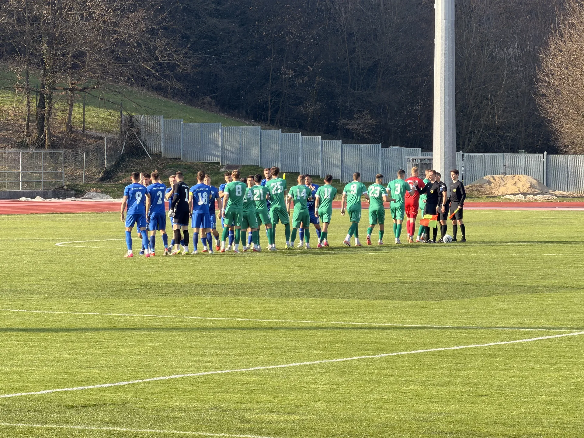 Borbeno do točke: Krkaši z igralcem manj zaustavili Nafto