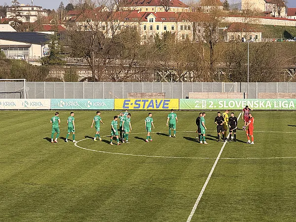 Krkaši po herojskem remiju v Ljubljani lovijo prvo spomladansko zmago