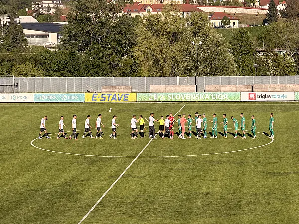 GORICA PRIHAJA NA PORTOVAL – VSTOP JE PROST! 🏟️⚽️