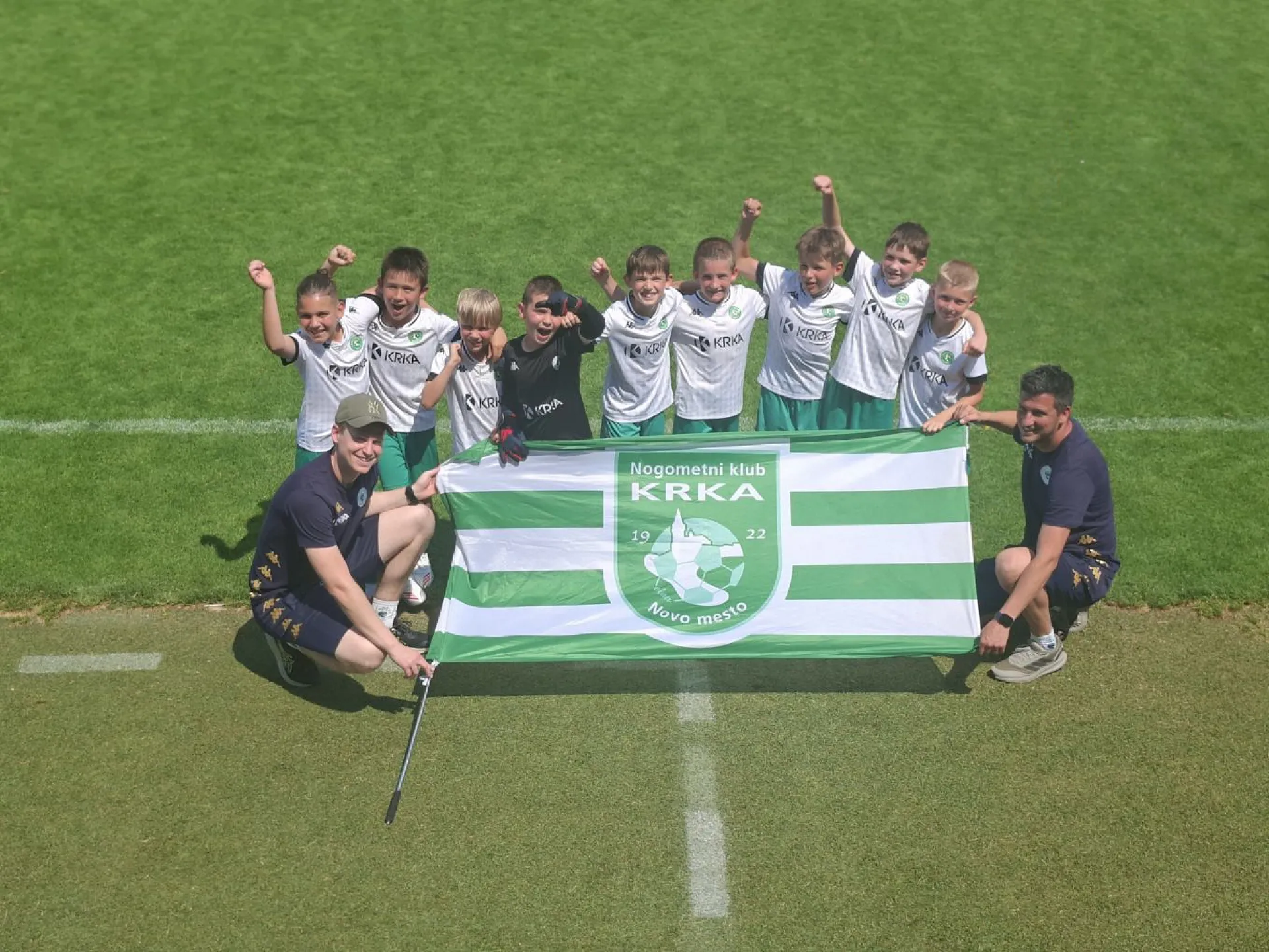 ODLIČEN VIKEND ZA NAŠE MLADE UPE: U9 PRVAKI V AJDOVŠČINI, U12 USPEŠNI V LENDAVI! 🏆💚⚪️