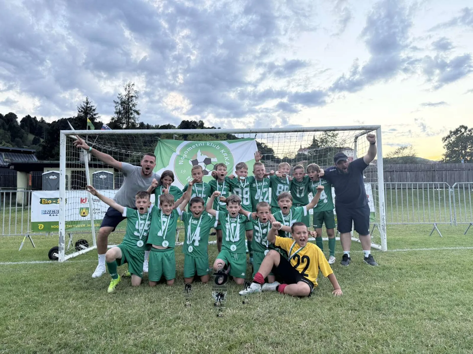 Selekcija U10 šampion v Škofji Loki, U13 z izjemnimi predstavami med mednarodno elito v Kopru!